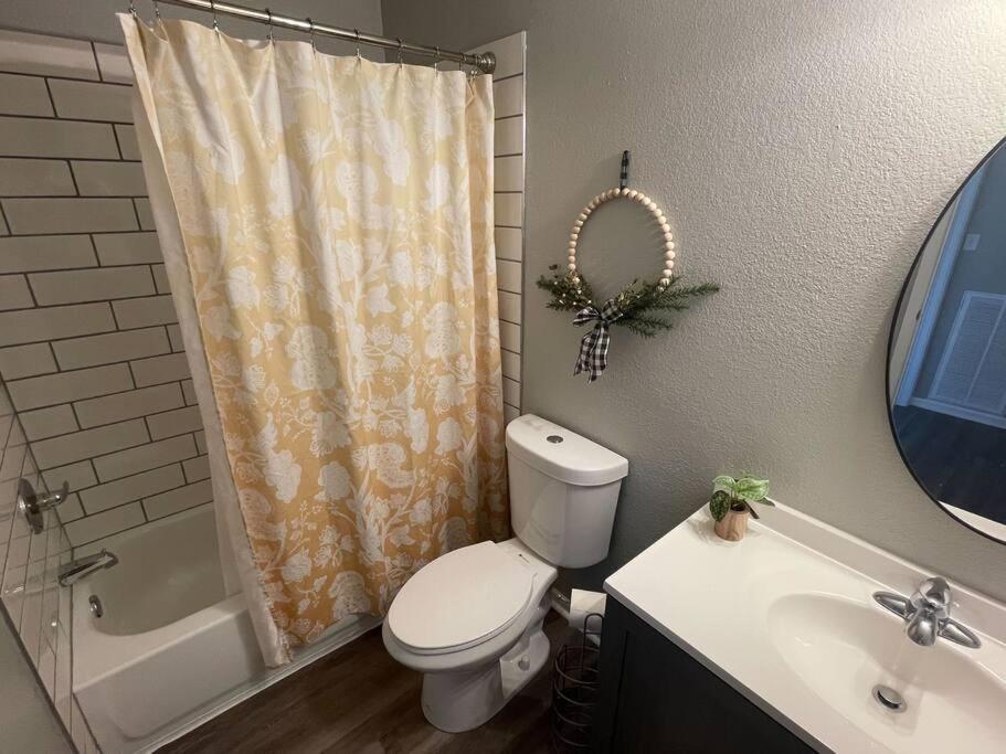 The Ingrid #8 - Fresh And Simple 2bd With Wifi *